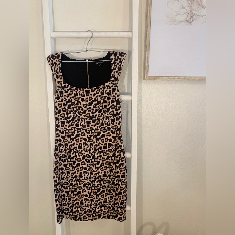 NWT Sequin Heart midi dress